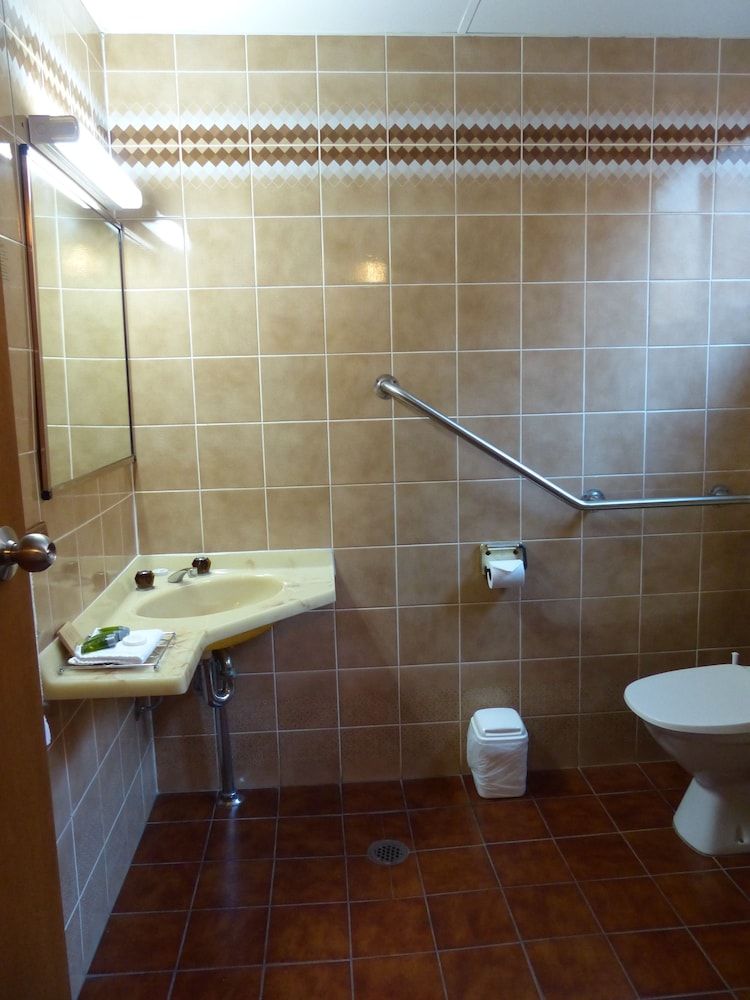 ACCESSIBLE STUDIO