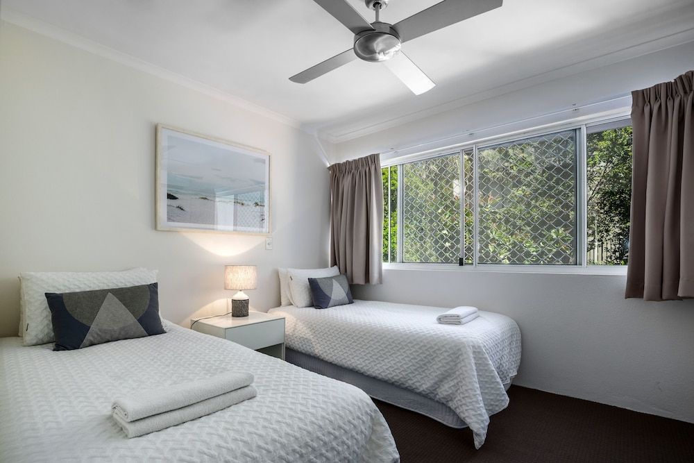 2 Bedrooms Ocean View Level 2