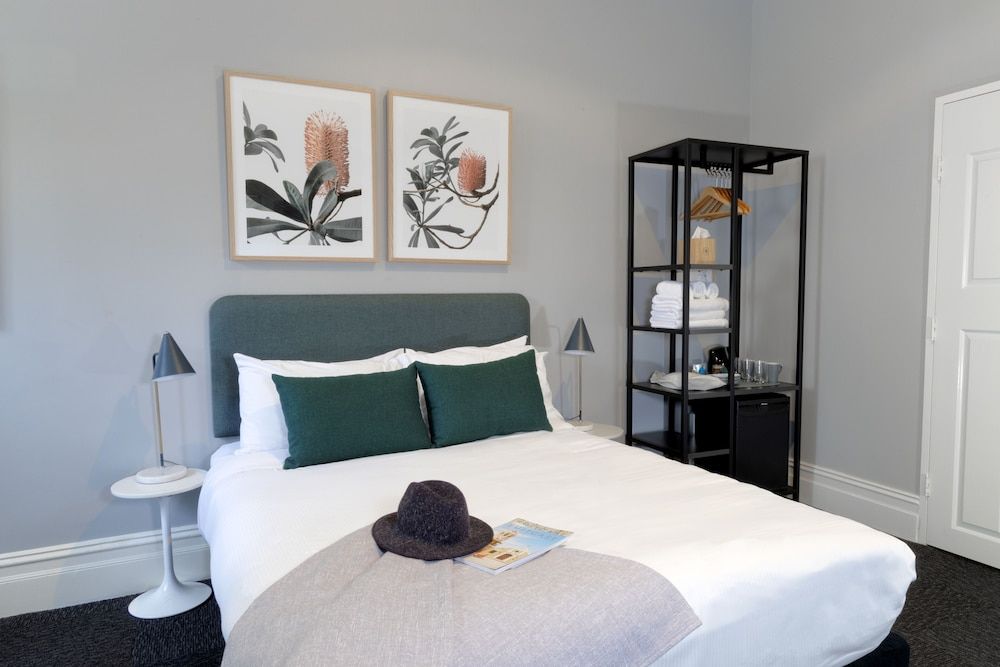 Premium Room, 1 Queen Bed, Ensuite