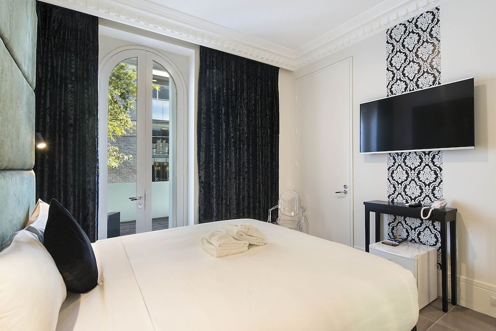 Sydney Boutique Hotel Superior Room