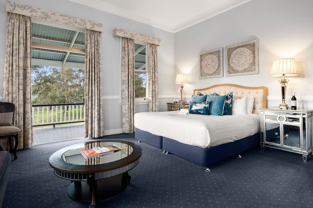 The Convent Hunter Valley Hotel Premier Room 4