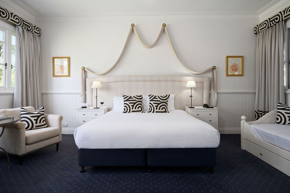 The Convent Hunter Valley Hotel Superior Room 2