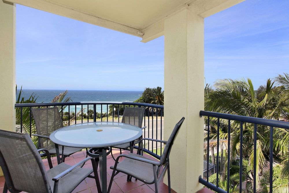 South Pacific Apartments Port Macquarie 3 Bedroom Apartment Ocean View 2