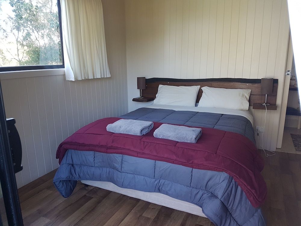 Deluxe Cabin, 2 Bedrooms, Non Smoking, River View