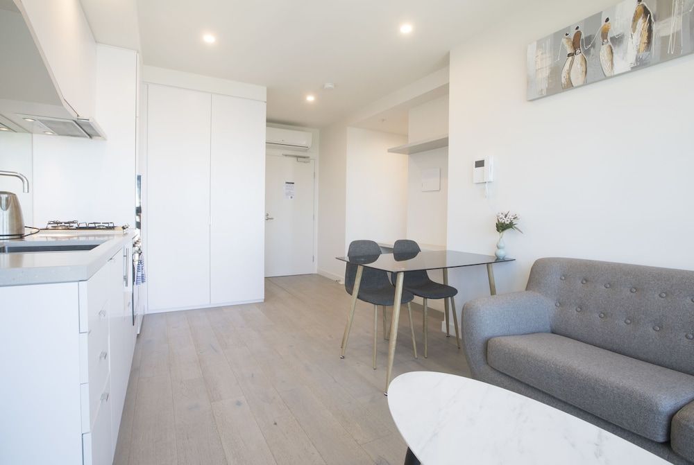 Platinum City Serviced Apartments One Bedroom Apartment 10