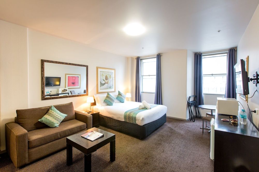 undefined City Square Motel