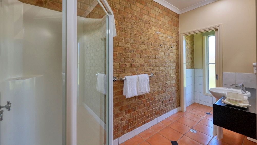 Bridges on Meninya Motel & Apartments 1 Bedroom Apartment (Self Contained) 5