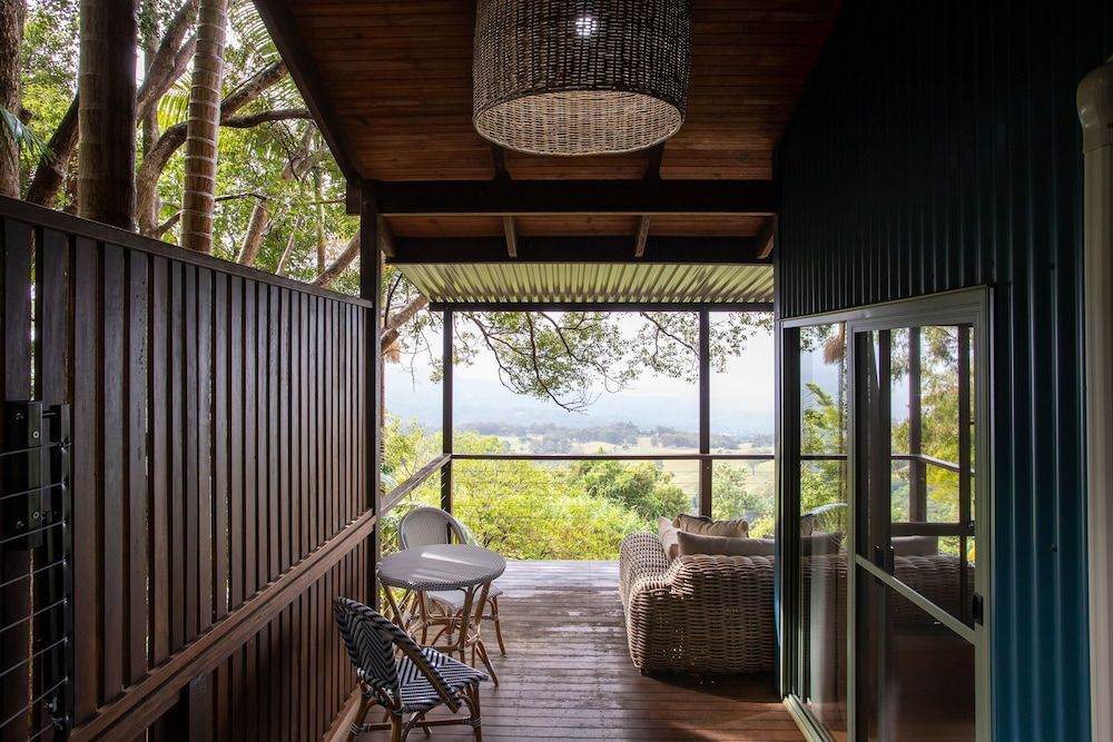 Treetops Seaview Montville 1 Bedroom Treehouse 3