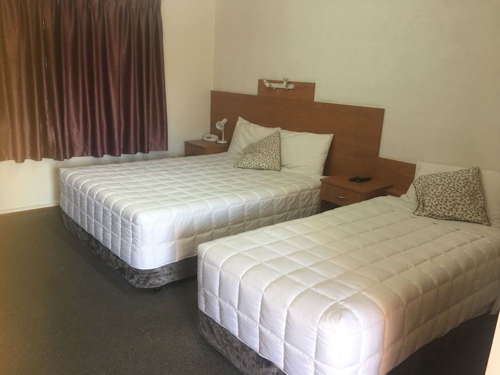 Bridge View Motel Double or Twin Room 9