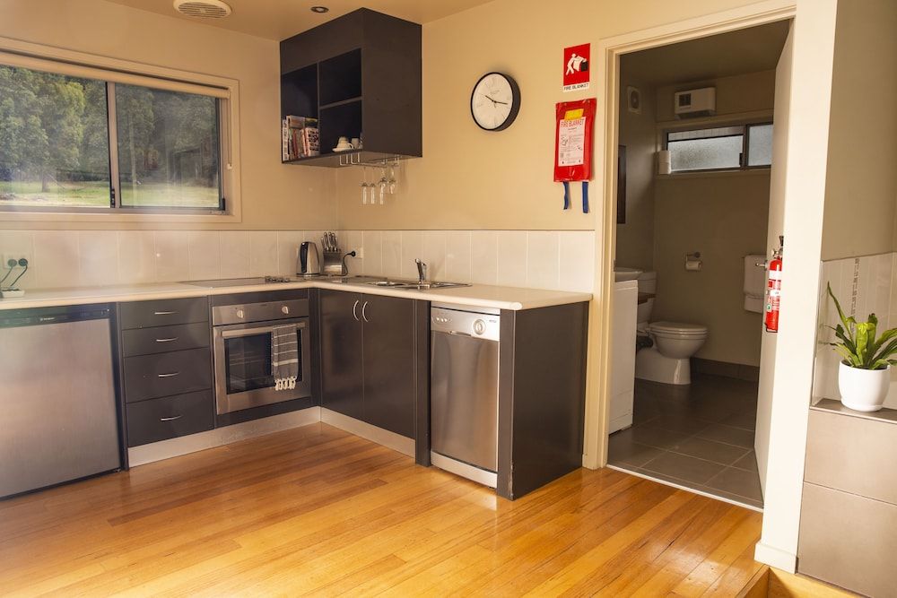 Little Norfolk Bay Events and Chalets Studio (Spa) 3