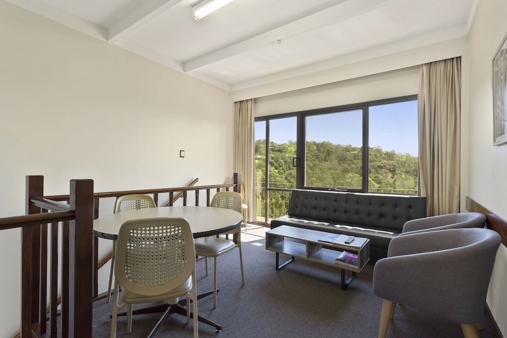 Village Family Motor Inn Apartment, 2 Bedrooms 14