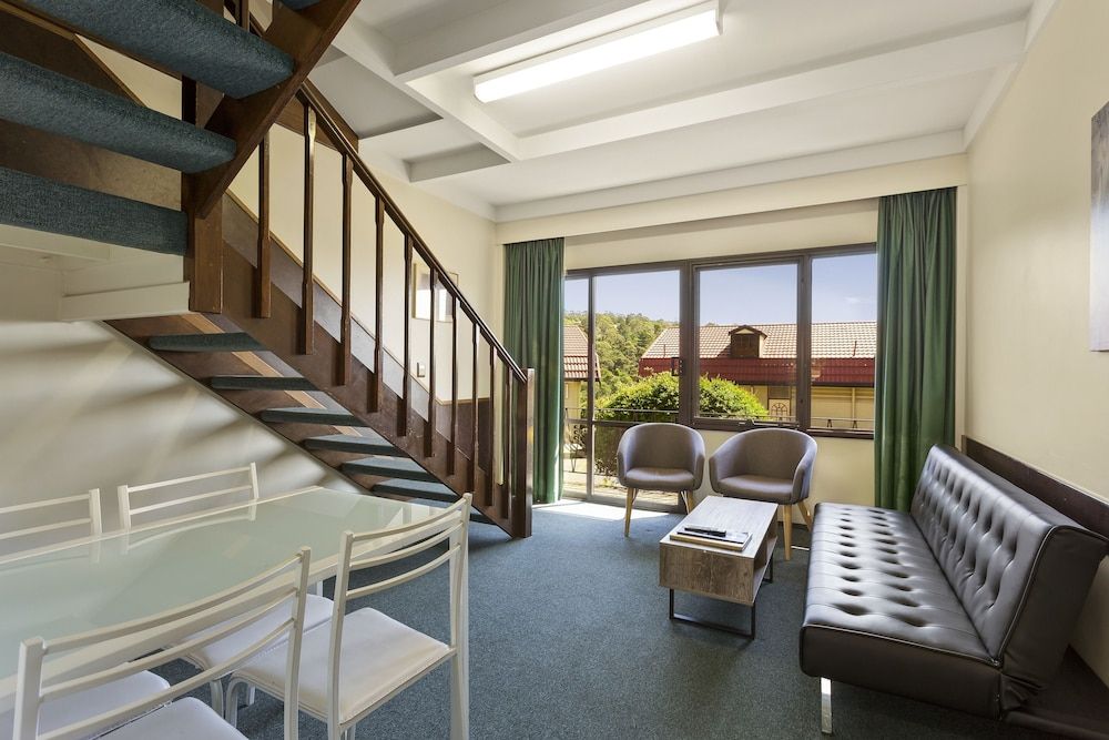 Village Family Motor Inn Apartment, 2 Bedrooms 13