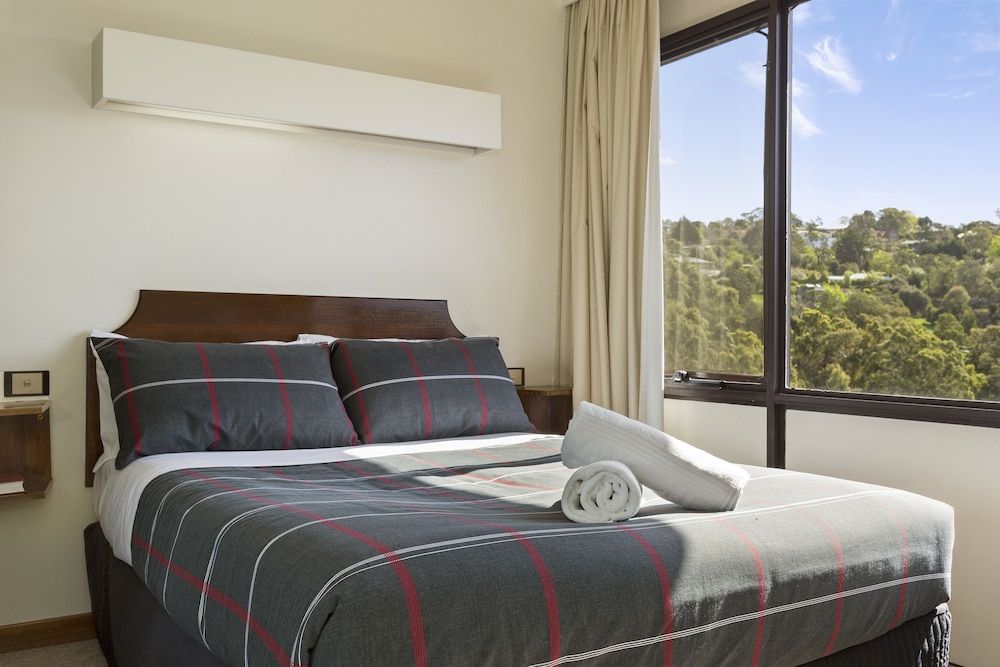 Village Family Motor Inn Apartment, 2 Bedrooms 5