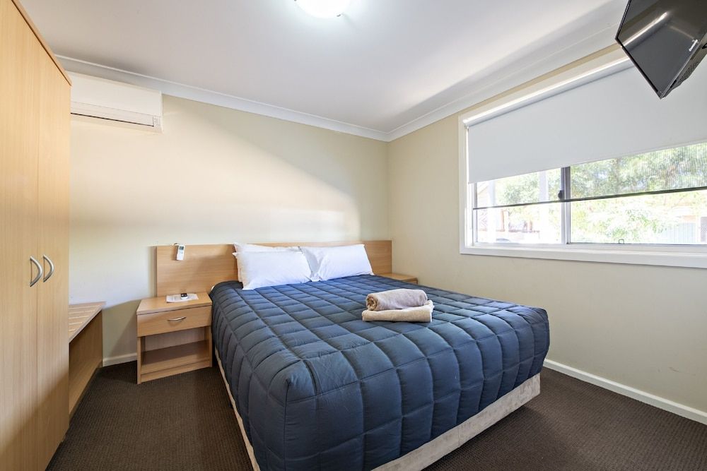 Executive Three Bedroom Cottage