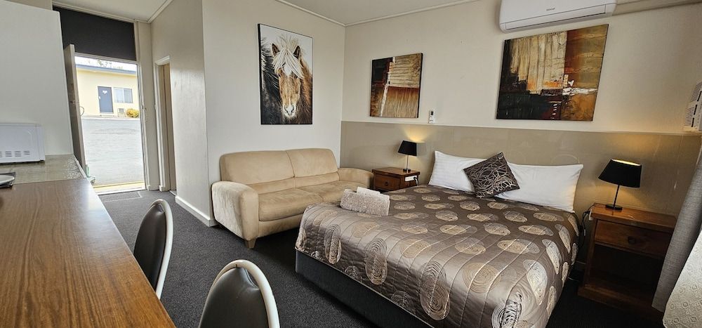 Blue Lake Motel Standard Room 2