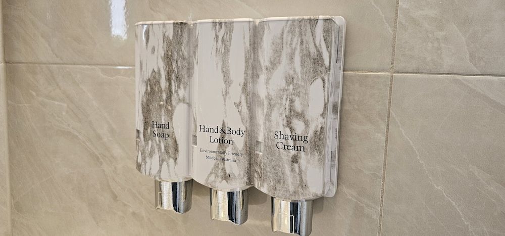 Blue Lake Motel Family Double Room (Interconnected Family Room) 6