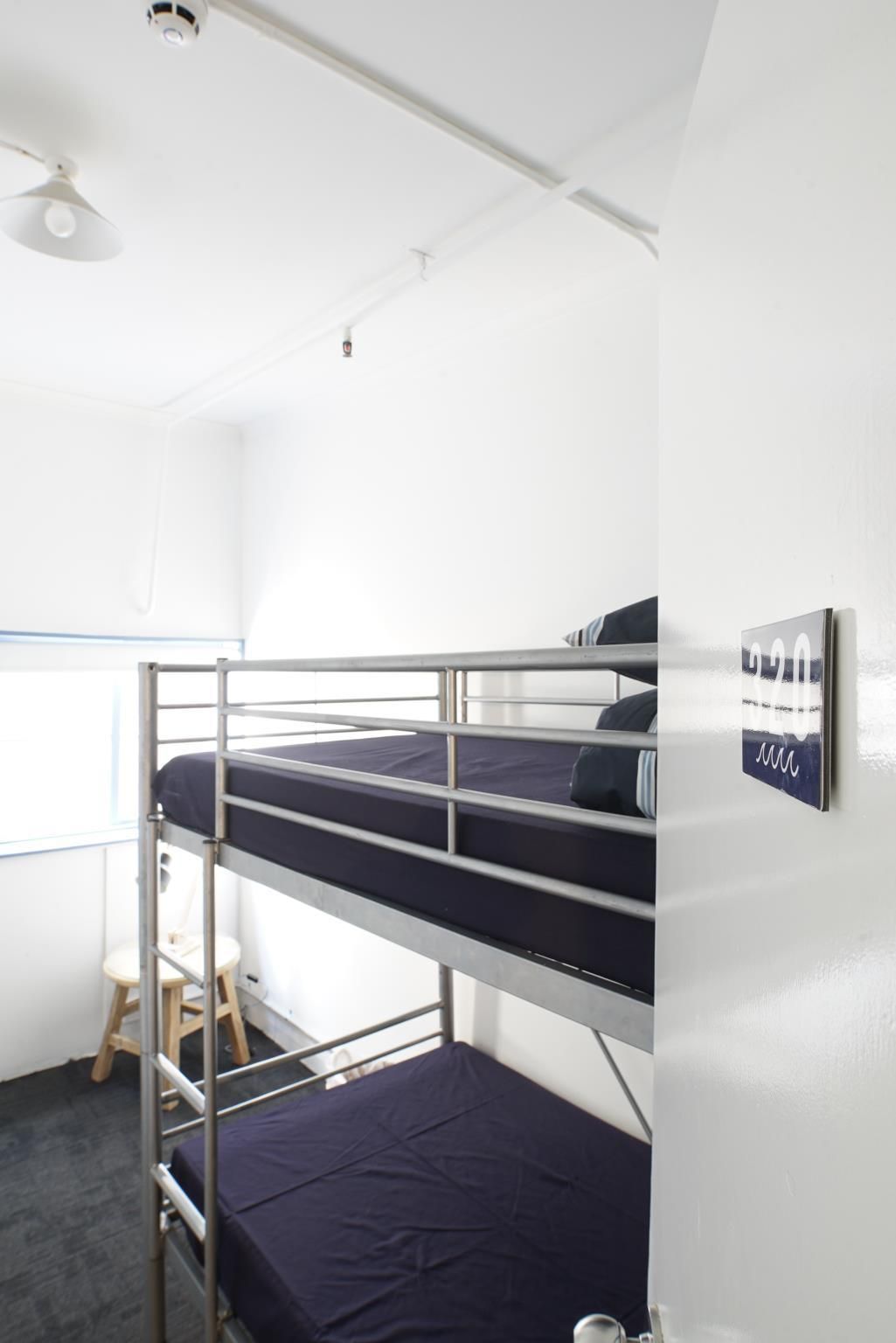 Twin Bed Shared Bathroom