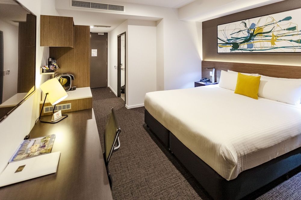 Room (Zip Room)