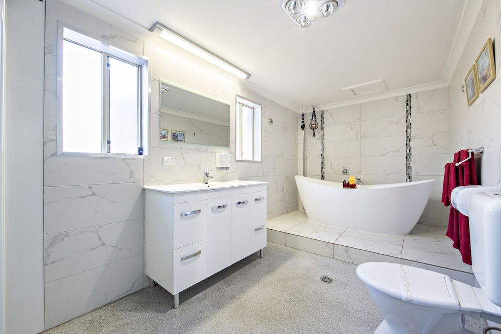 Shearing Shed Motor Inn Deluxe King Suite 8