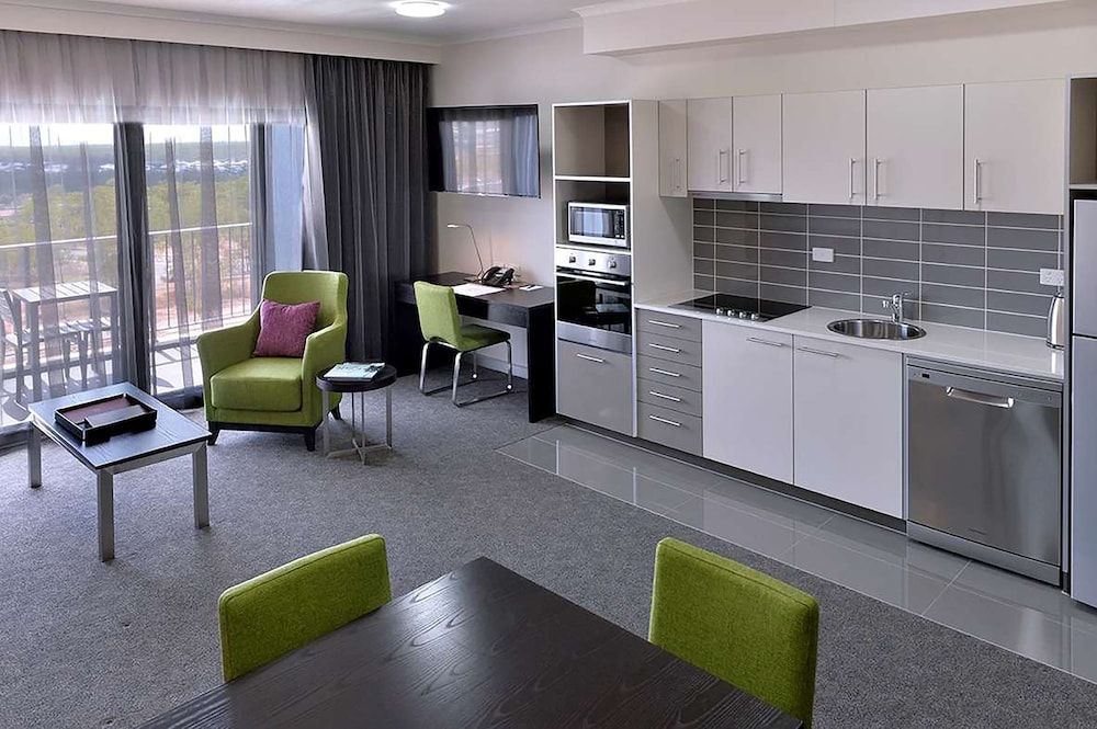 Rydges Palmerston - Darwin Apartment, 1 Bedroom, Kitchen 3