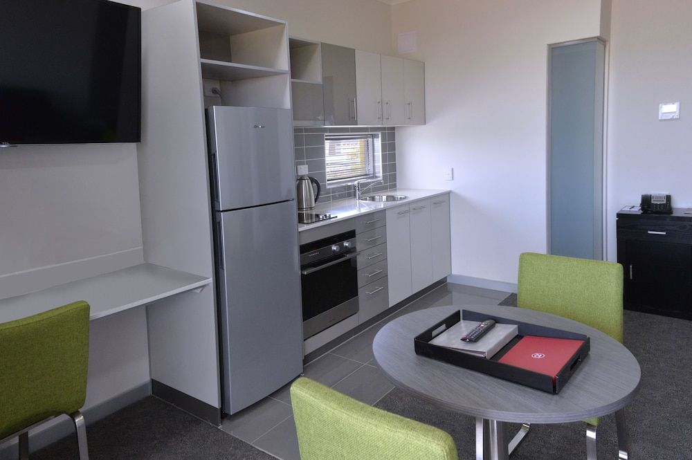Rydges Palmerston - Darwin Apartment, 1 Bedroom, Kitchen 4