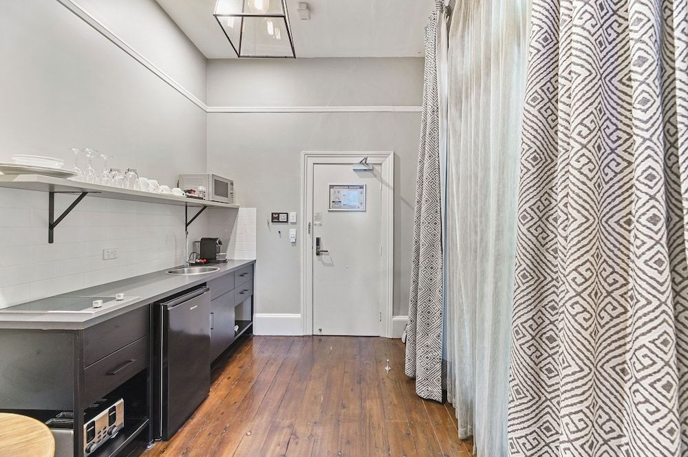 The Houston Belmore Suite, 1 Bedroom 3