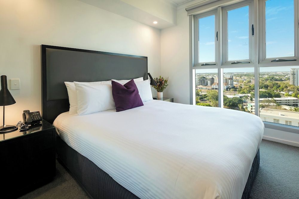 H on Mitchell Apartment Hotel Studio Room