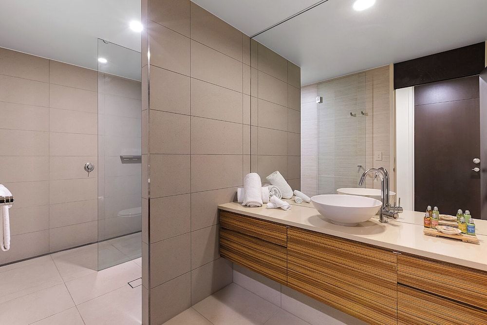 Mirage Whitsundays Deluxe Apartment  2 Bedroom 9