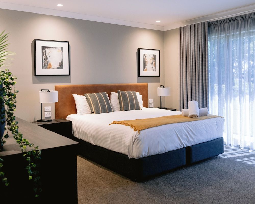 Executive Spa Suite