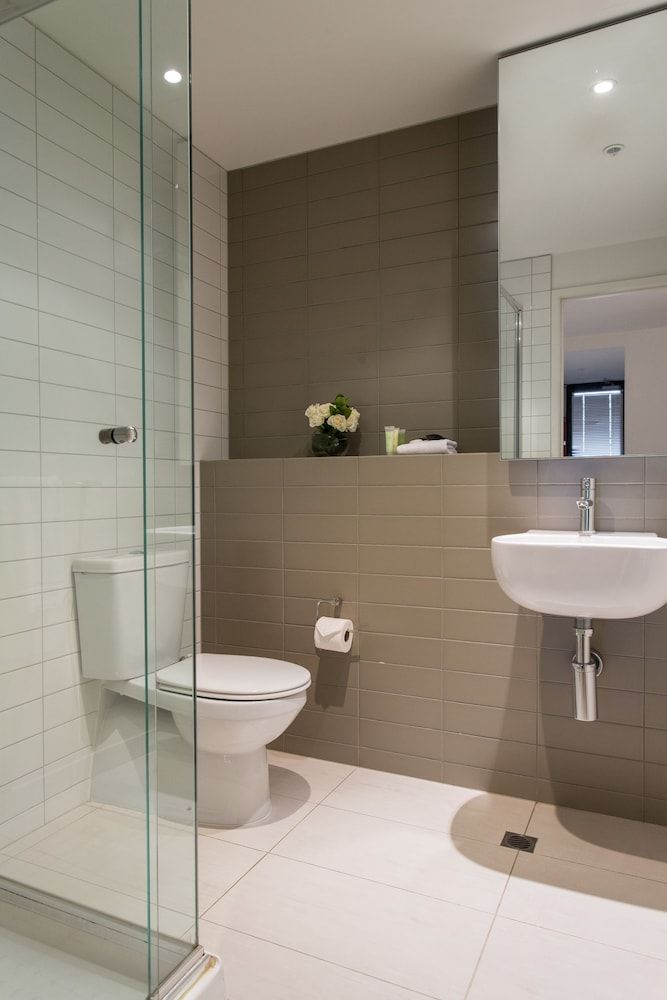 ABC Accommodation - Spencer Street Two Bedroom Apartment 12