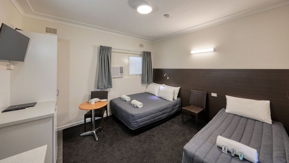 Cowra Motor Inn Business Studio, 1 Bedroom, Non Smoking 2