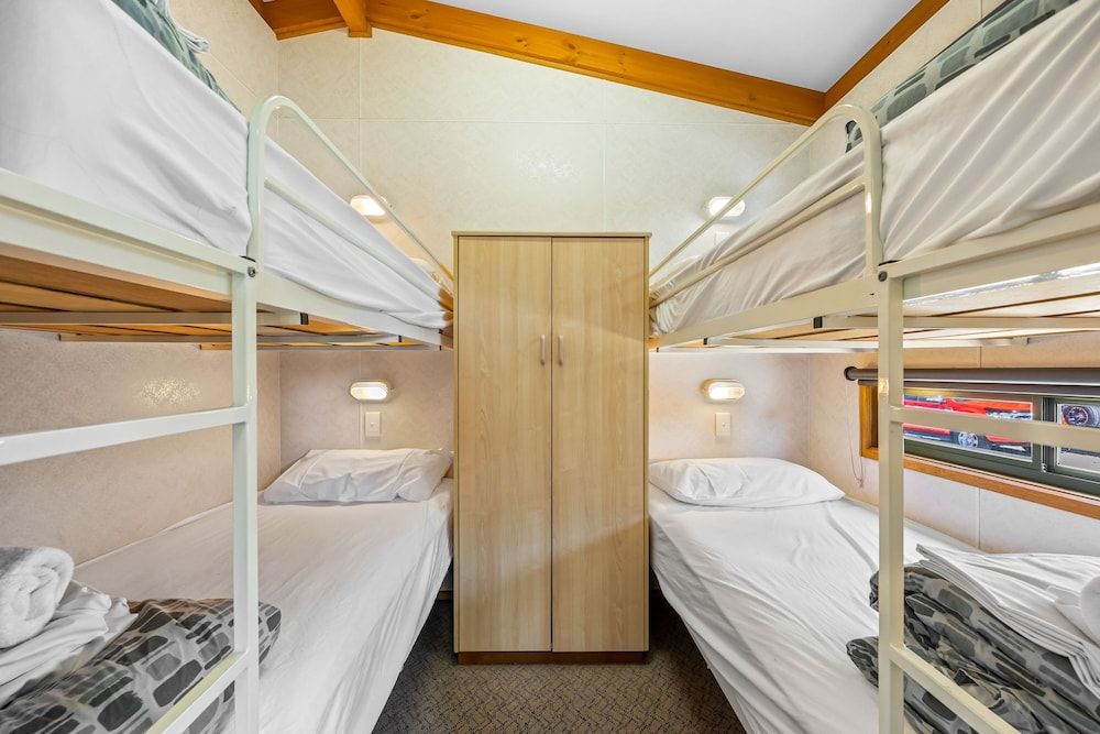 Two Bedroom Villa (6 Berth)