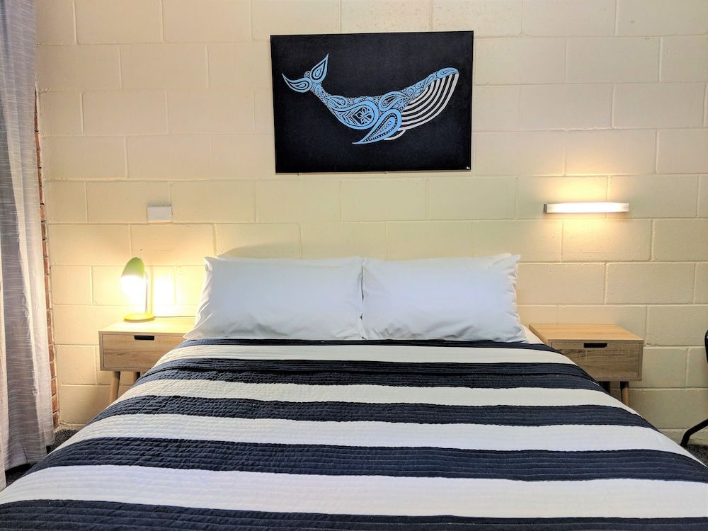 Sail Inn Motel Standard Double Room, 1 Queen Bed, Refrigerator & Microwave, Ground Floor 2