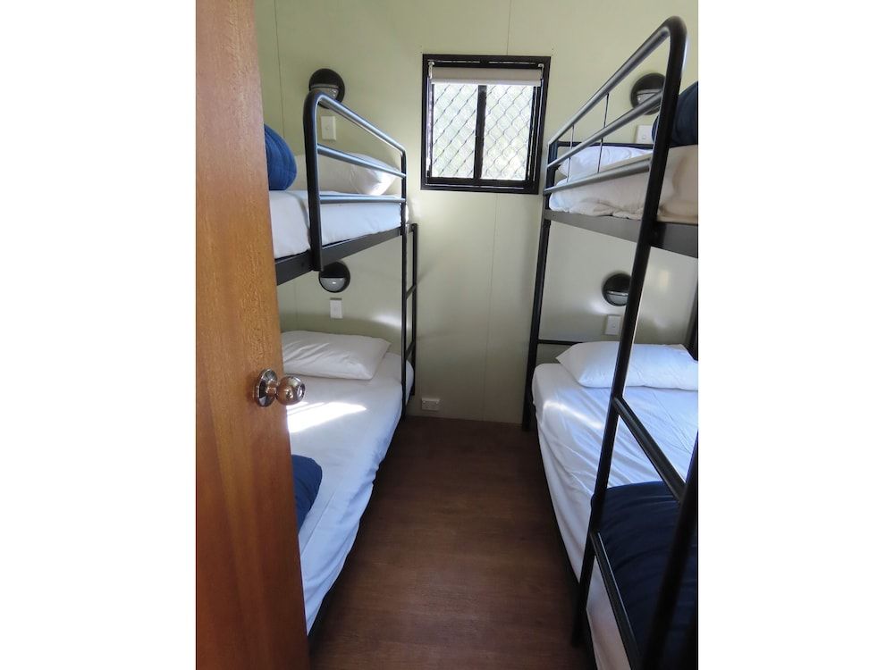 2 Bedroom Villa sleeps 6