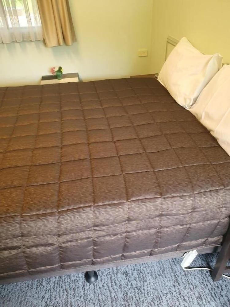 Lake Forbes Motel Standard Double Room