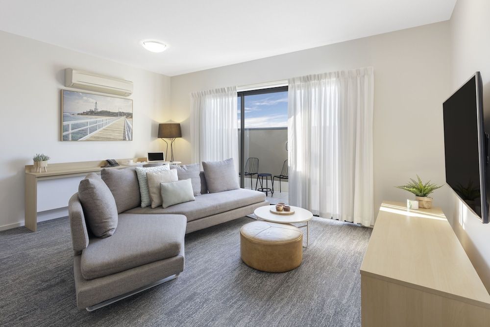Quest Geelong Two Bedroom Apartment 4