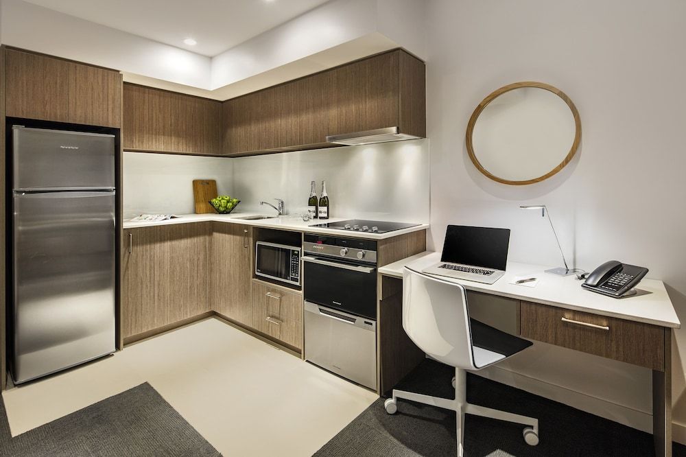 Quest Mounts Bay Road One Bedroom Apartment 4