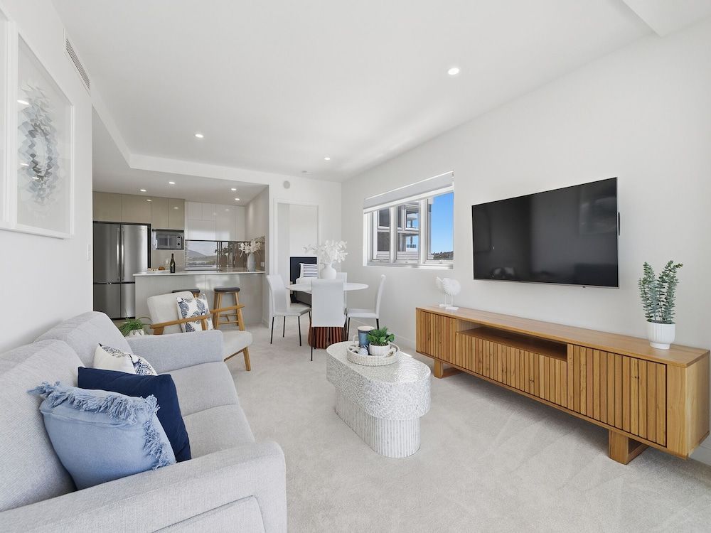 Beach on Sixth Verve - 2 Bedroom Partial Ocean View Apartment (located 150m away at 92 Sixth Ave, Maroochydore) 10