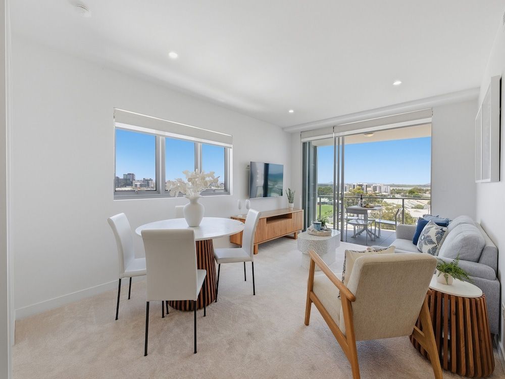 Beach on Sixth Verve - 2 Bedroom Partial Ocean View Apartment (located 150m away at 92 Sixth Ave, Maroochydore) 9