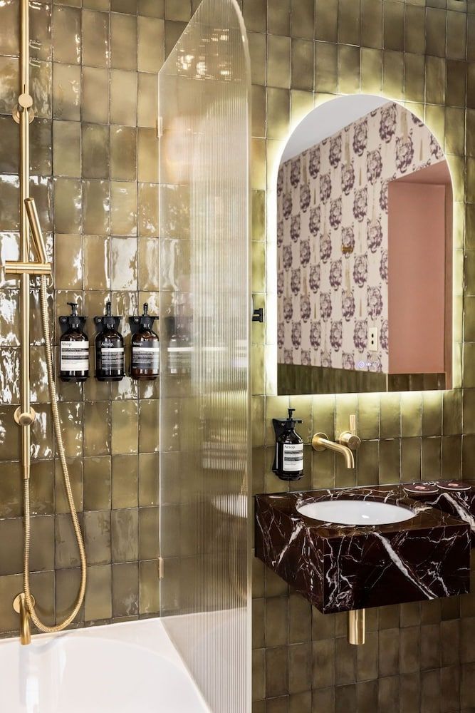 Medusa Boutique Hotel Deluxe Queen 27