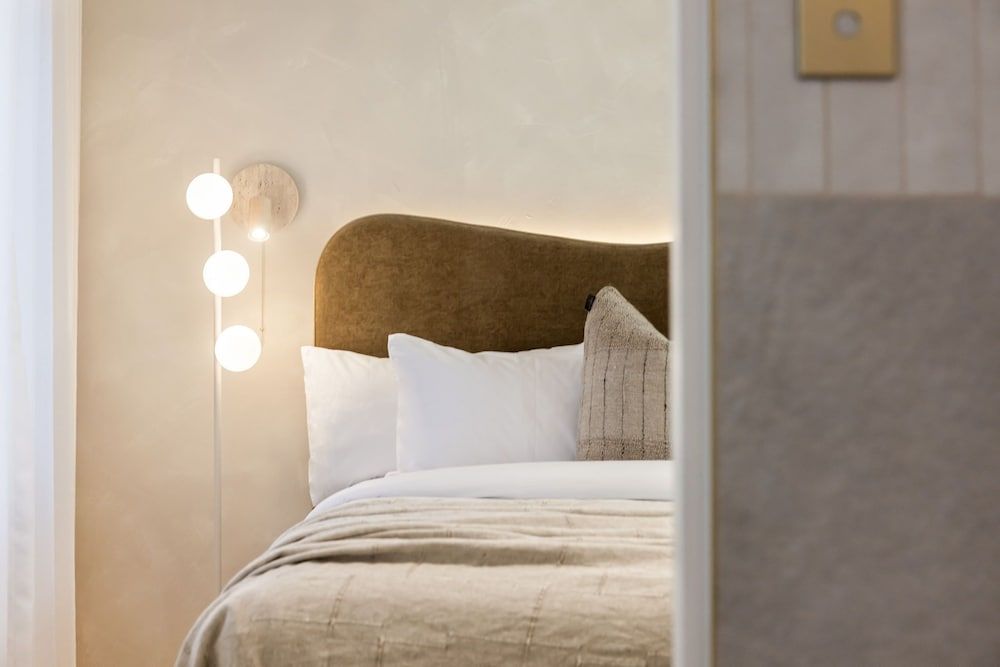 Medusa Boutique Hotel Deluxe Queen 14