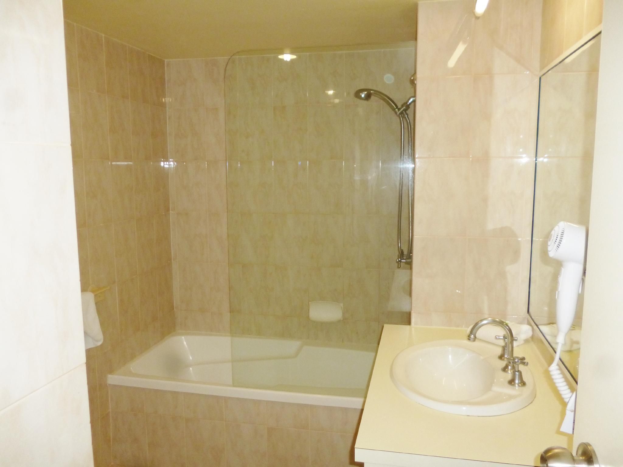 2 Bedroom Apartment - Min. 2 nights