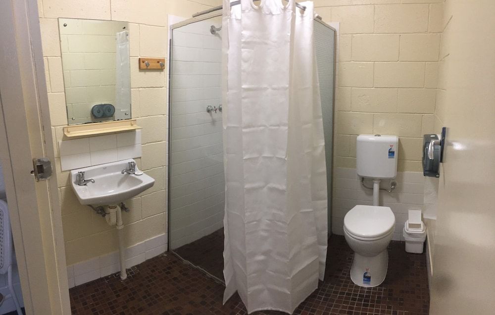 Ceduna East West Motel 2 Rooms Family 6