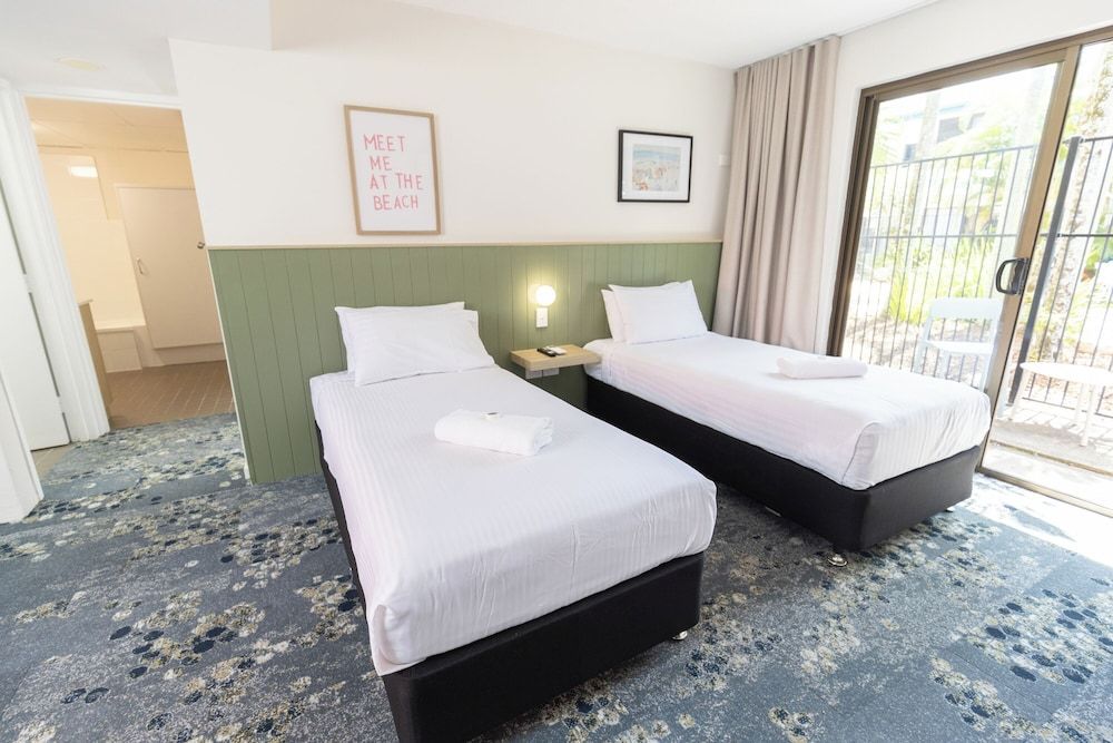 Currimundi Hotel Motel Family Room 9