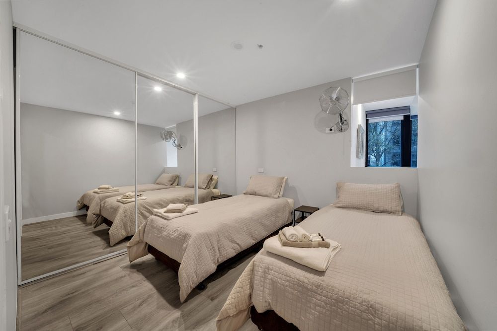 undefined All on Flinders 9