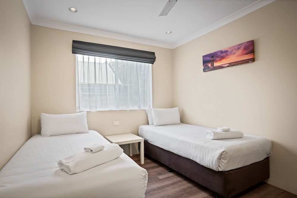 2 Bedroom Tennis Villa