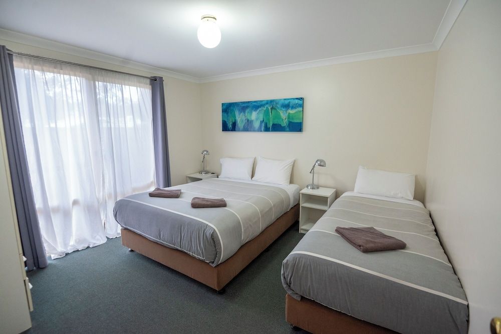 Margaret River Tourist Park 2 Bedroom Cottage 4