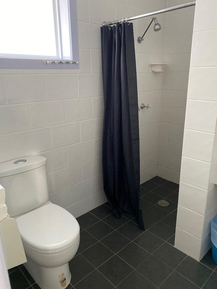 Bellview Motel Family Room 2