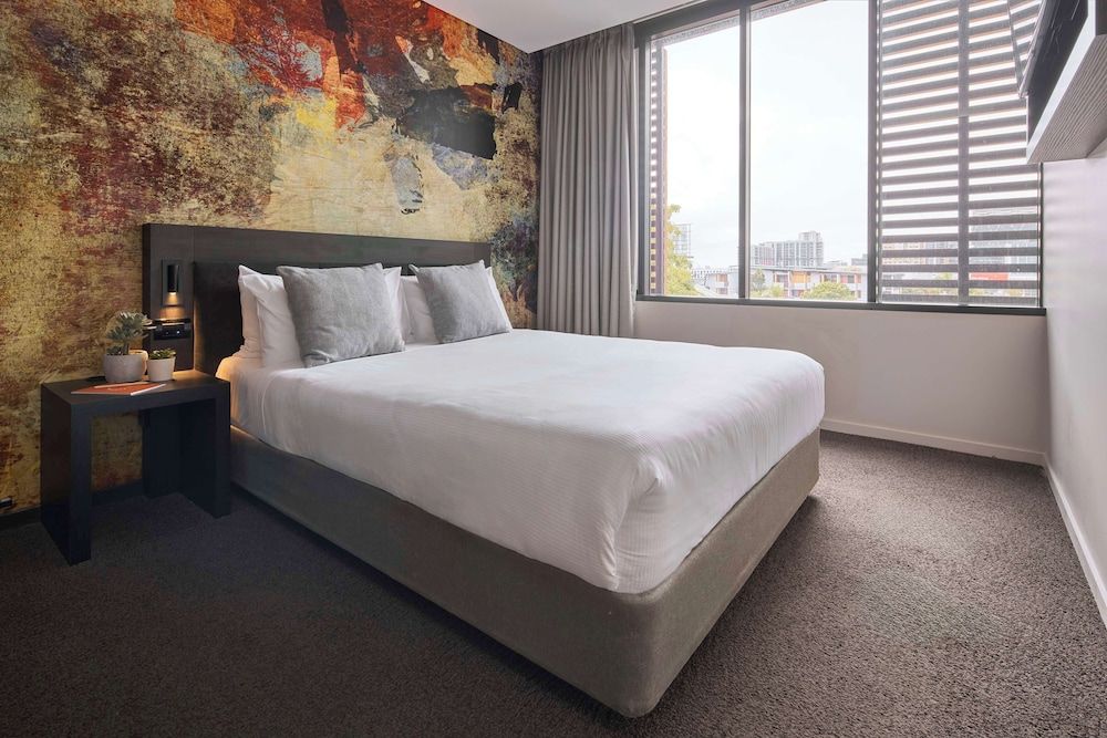 Kennigo Hotel Brisbane, Independent Collection by EVT Kennigo Queen Room 2