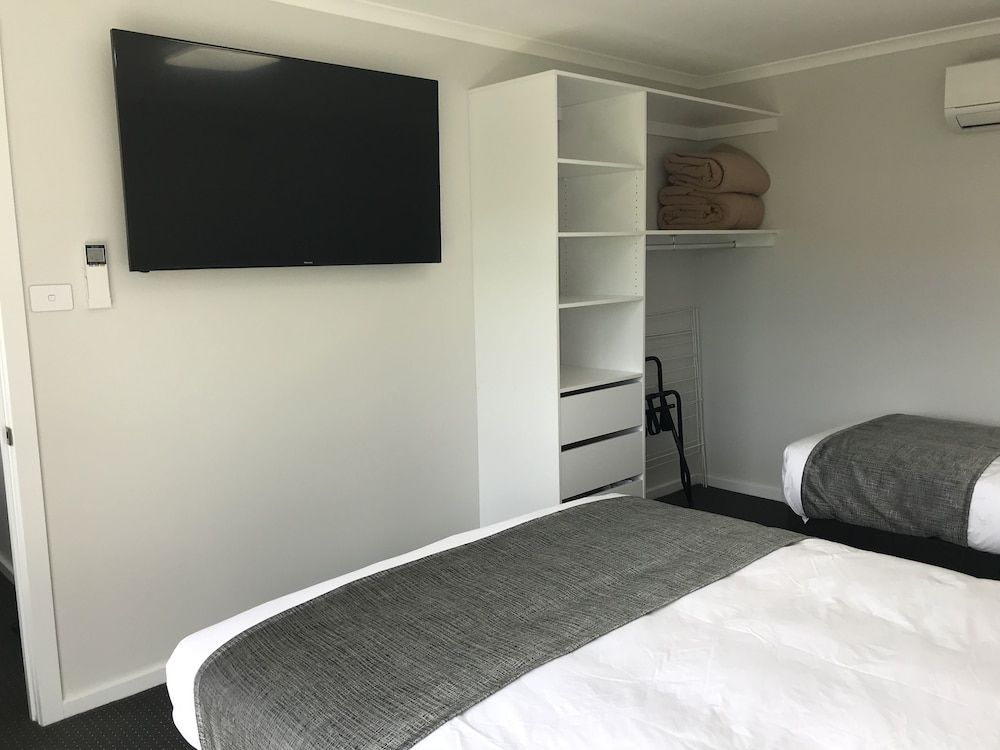 Seabrook Hotel Standard Apartment, 3 Bedrooms, Kitchen